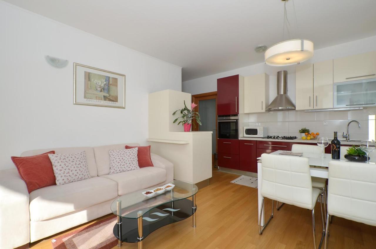 Apartmani Adela Solin Exteriér fotografie