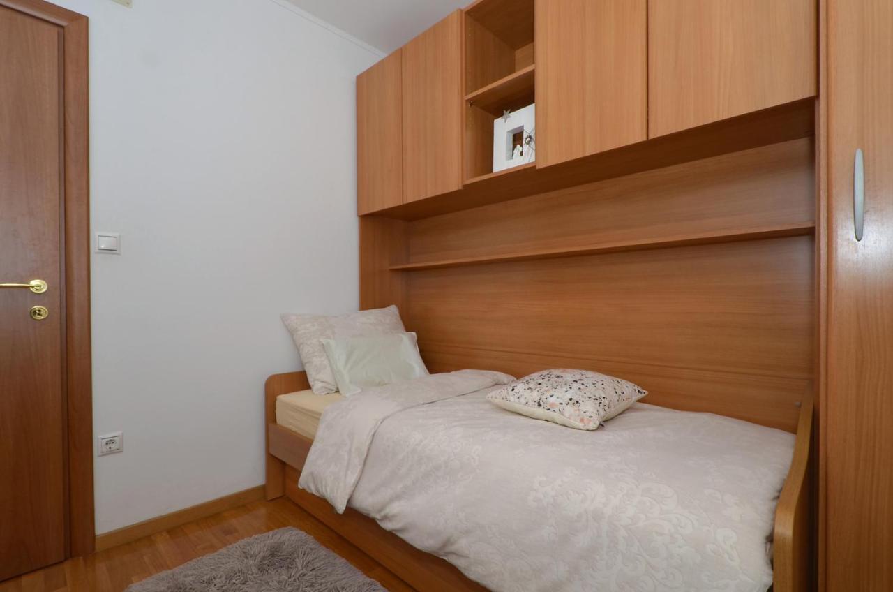 Apartmani Adela Solin Exteriér fotografie