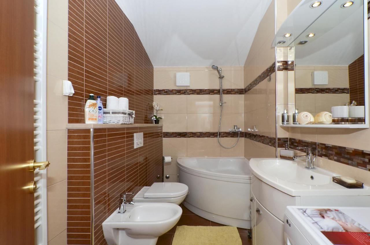 Apartmani Adela Solin Exteriér fotografie