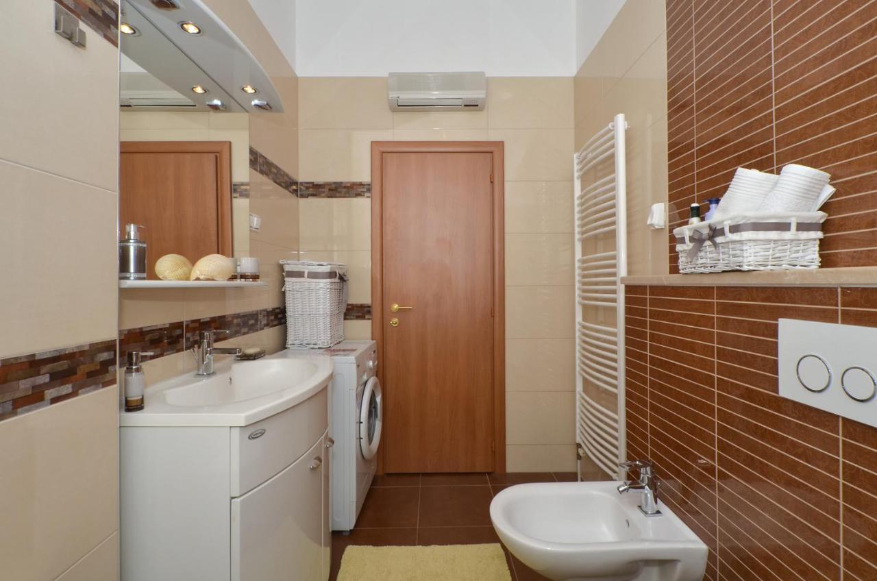 Apartmani Adela Solin Exteriér fotografie