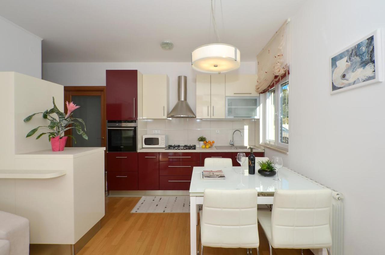 Apartmani Adela Solin Exteriér fotografie