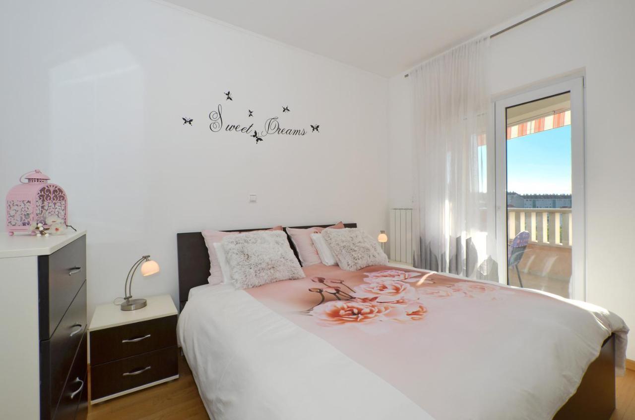 Apartmani Adela Solin Exteriér fotografie